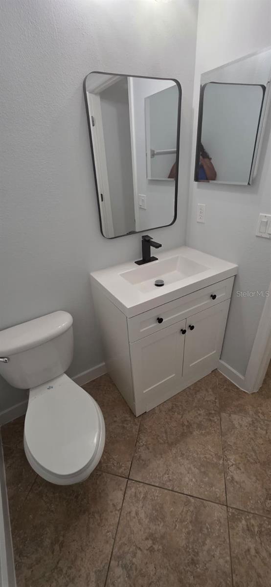 13414 Phoenix Dr Property Photo 8