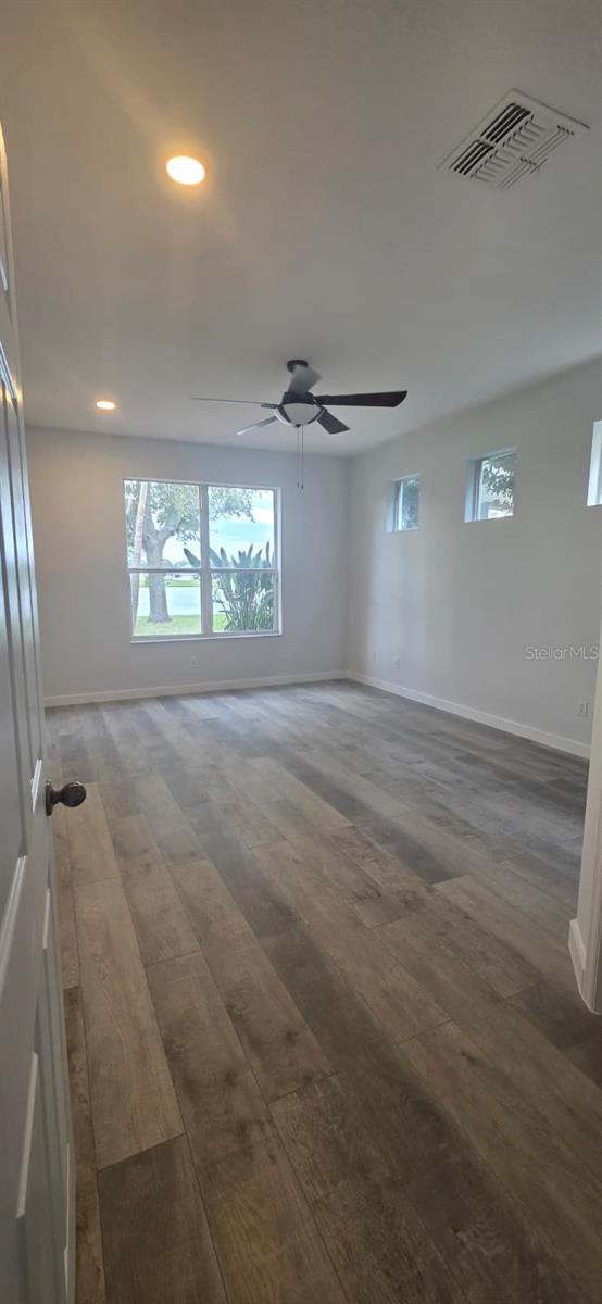 13414 Phoenix Dr Property Photo 23