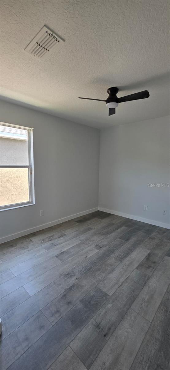 13414 Phoenix Dr Property Photo 39