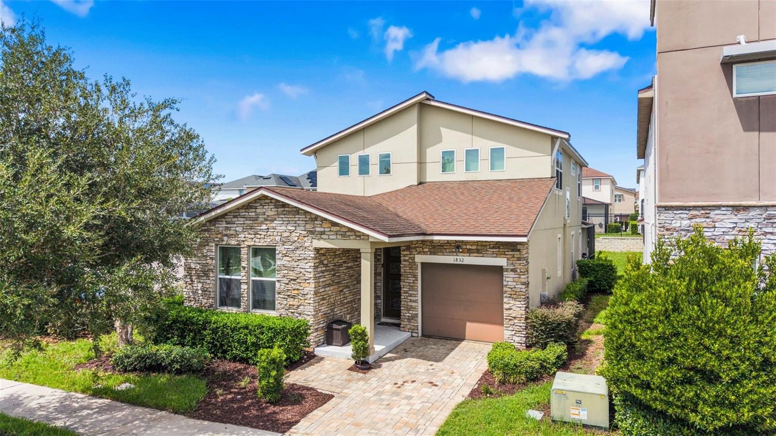 1832 Sandy Park Trl Property Photo 1