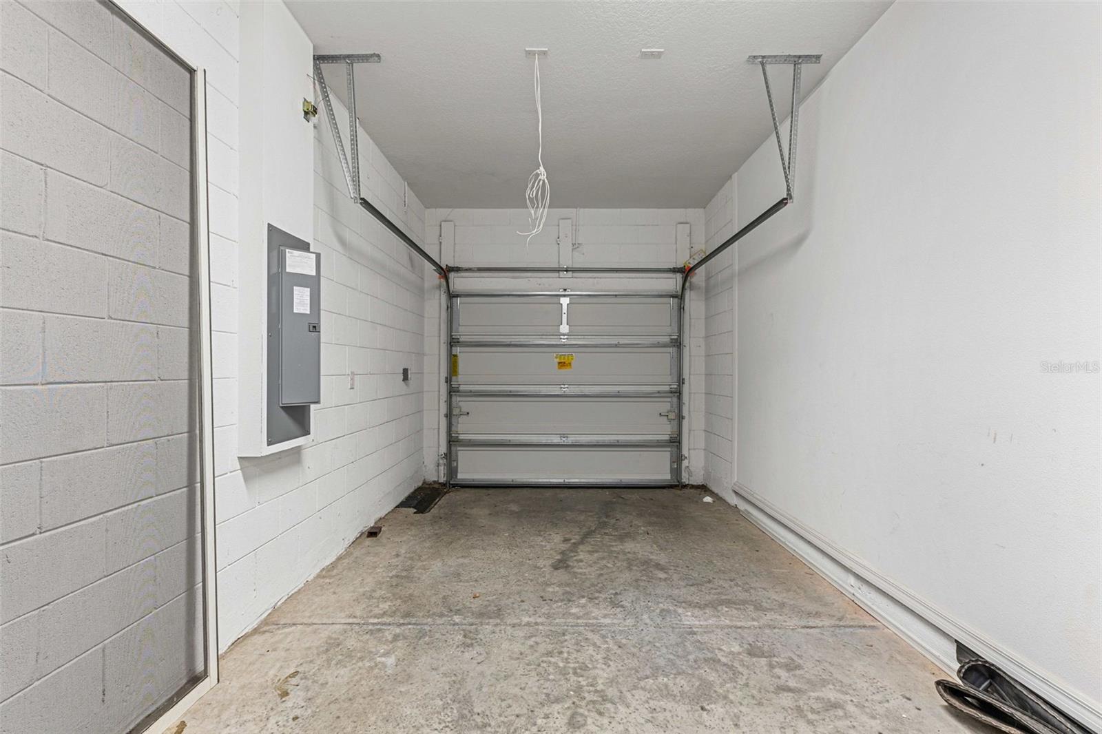 1832 Sandy Park Trl Property Photo 30