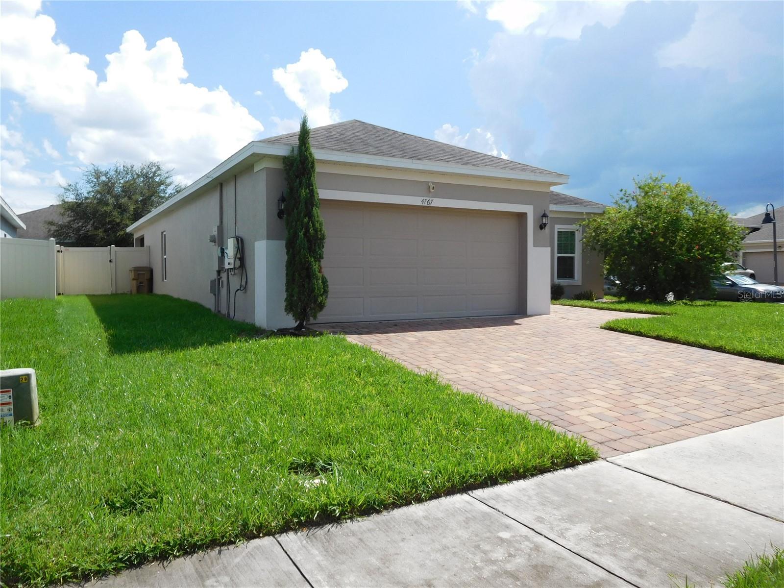4767 Marcos Cir Property Photo 6
