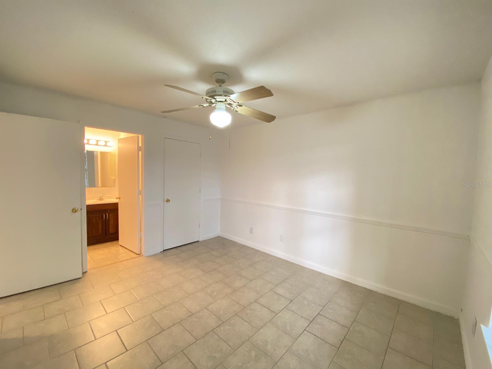 6166 Westgate Dr #103 Property Photo 18