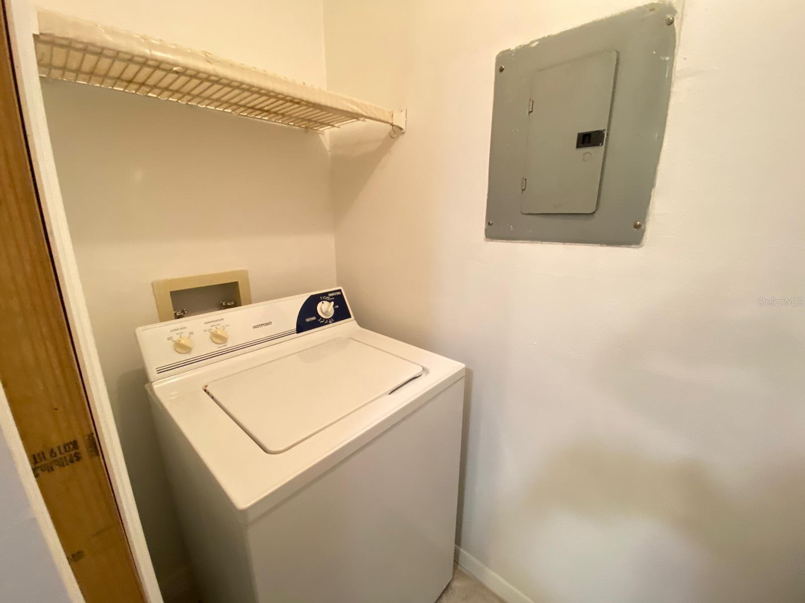 6166 Westgate Dr #103 Property Photo 27