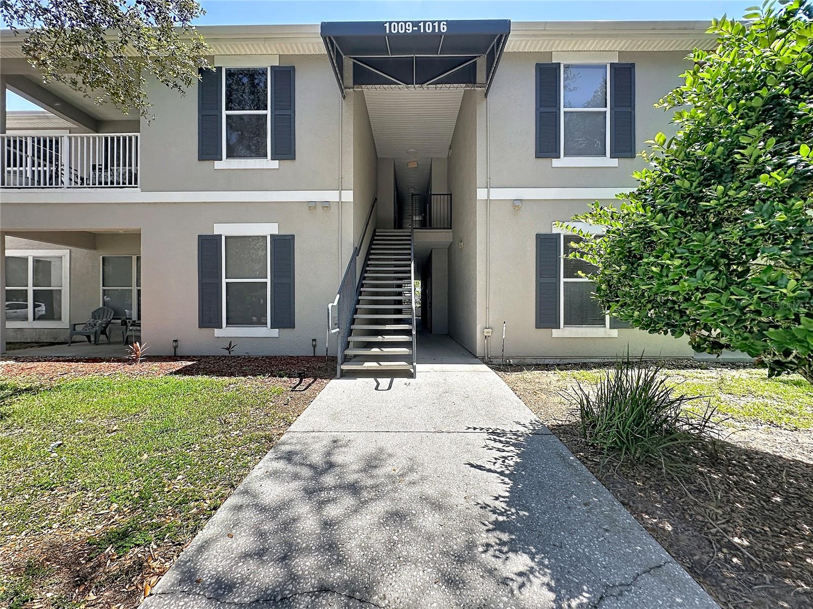1015 Hemingway Cir #1015 Property Photo 1