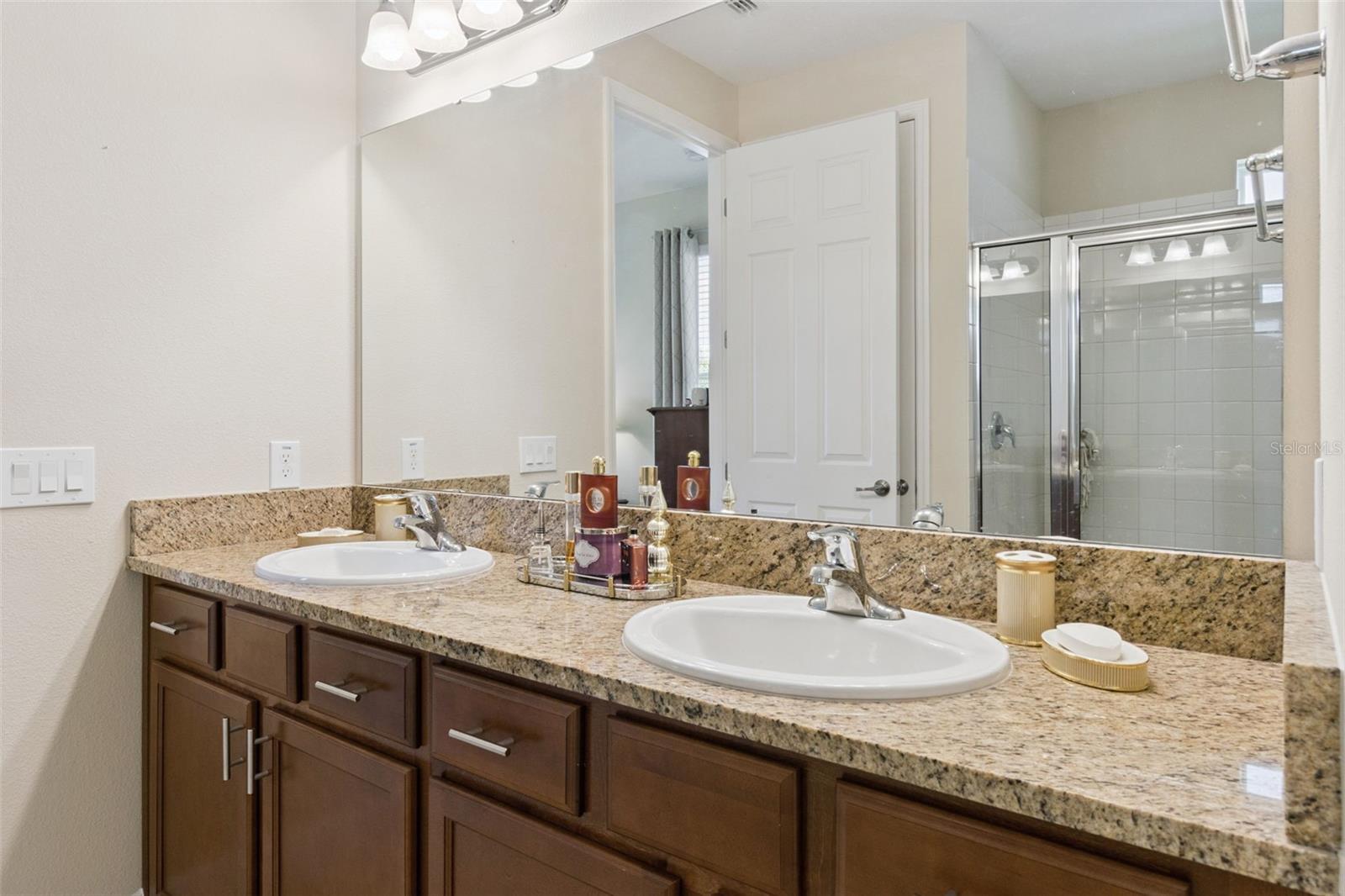 1631 Kingfisher Ct Property Photo 21