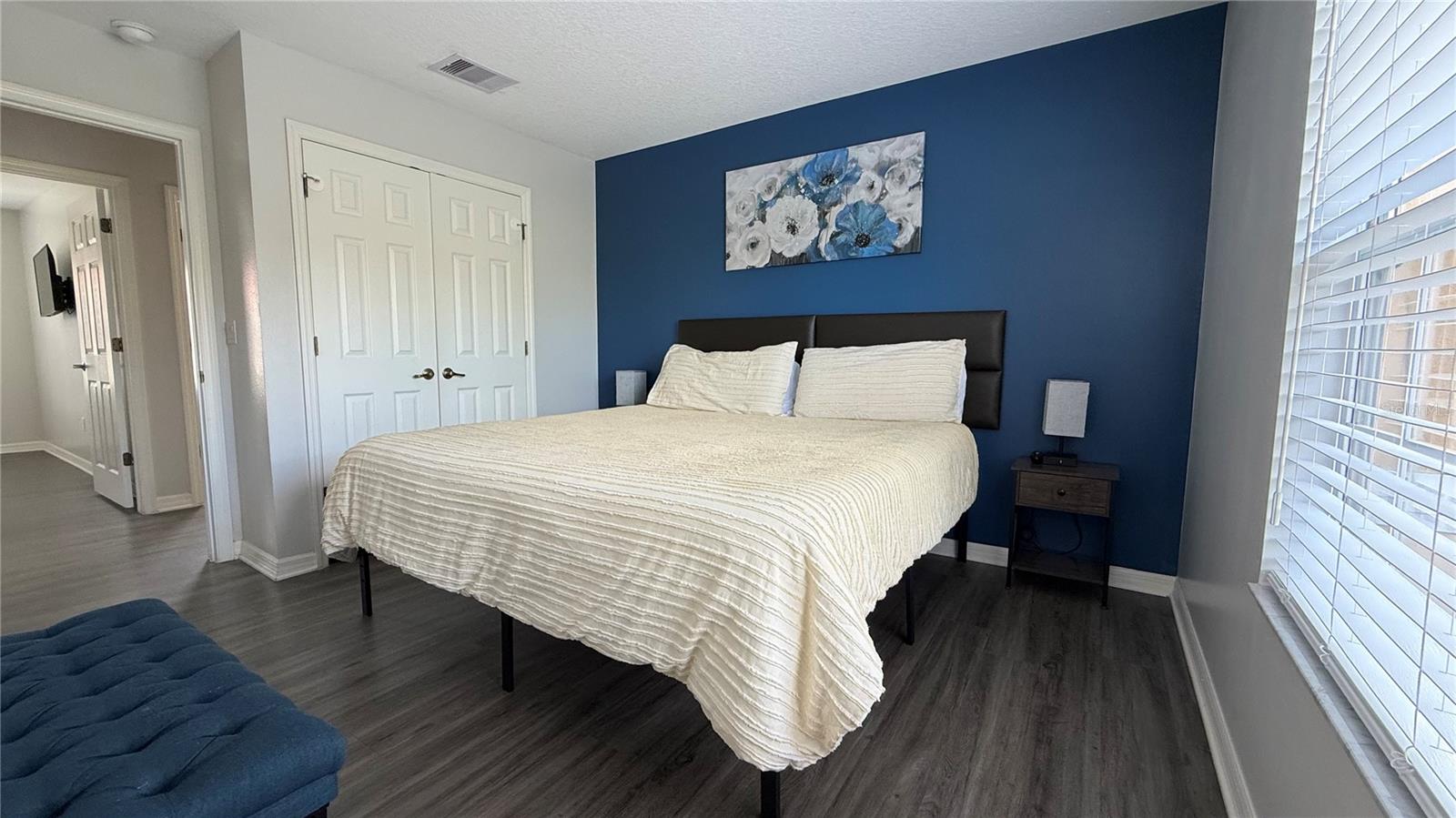 8517 Bay Lilly Loop Property Photo 14