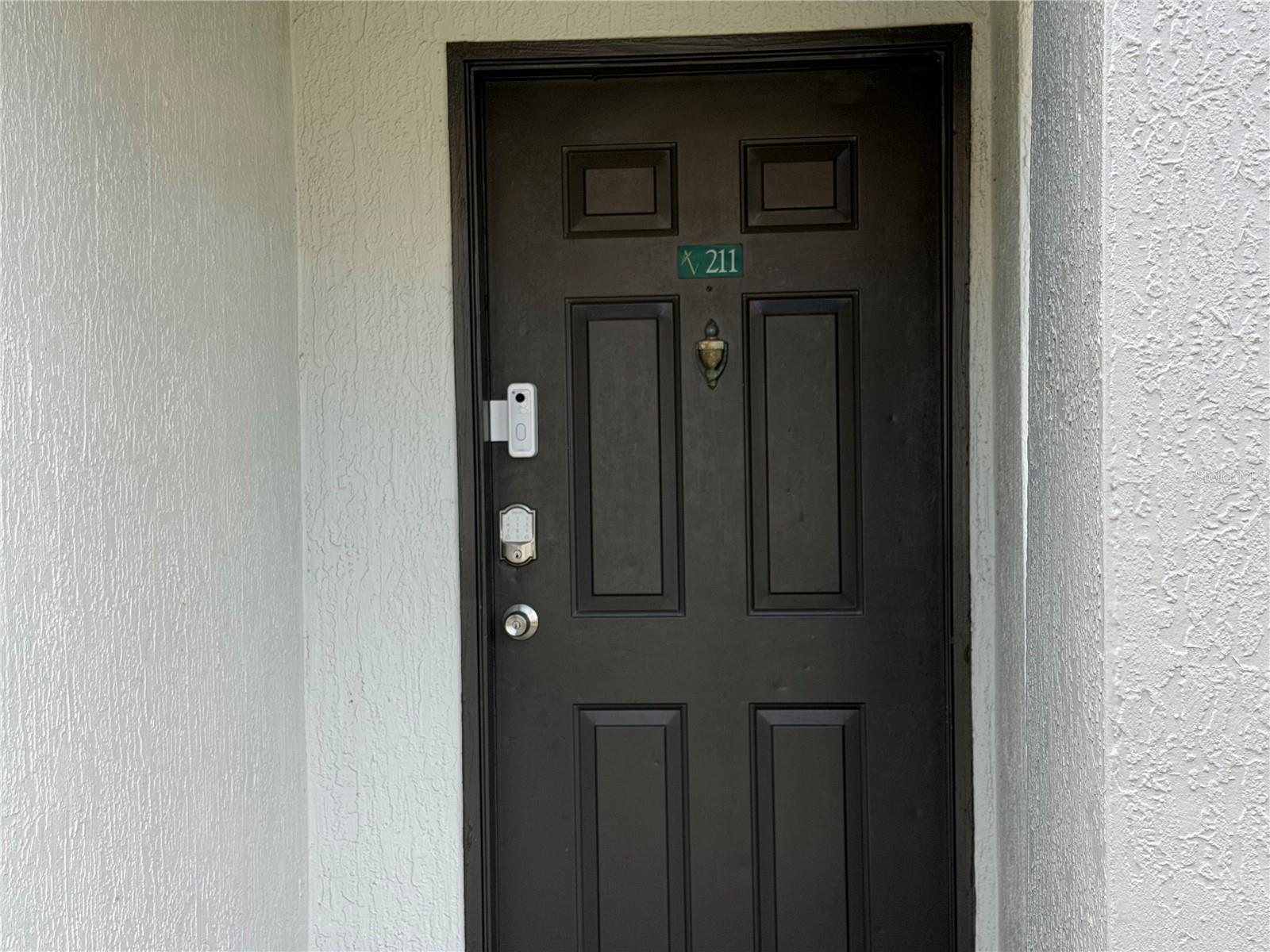 14037 Fairway Island Dr #211 Property Photo 4