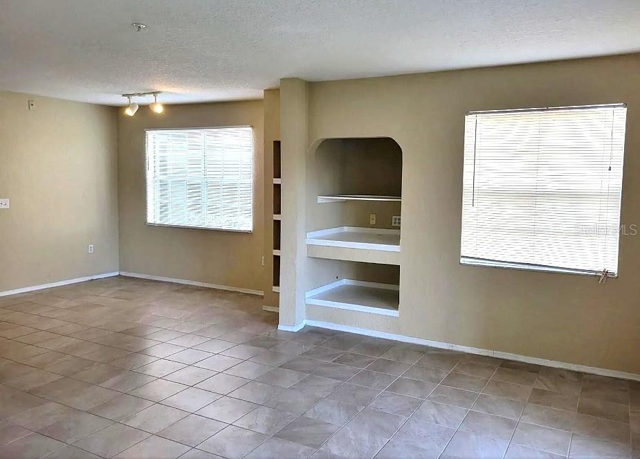 14037 Fairway Island Dr #211 Property Photo 5
