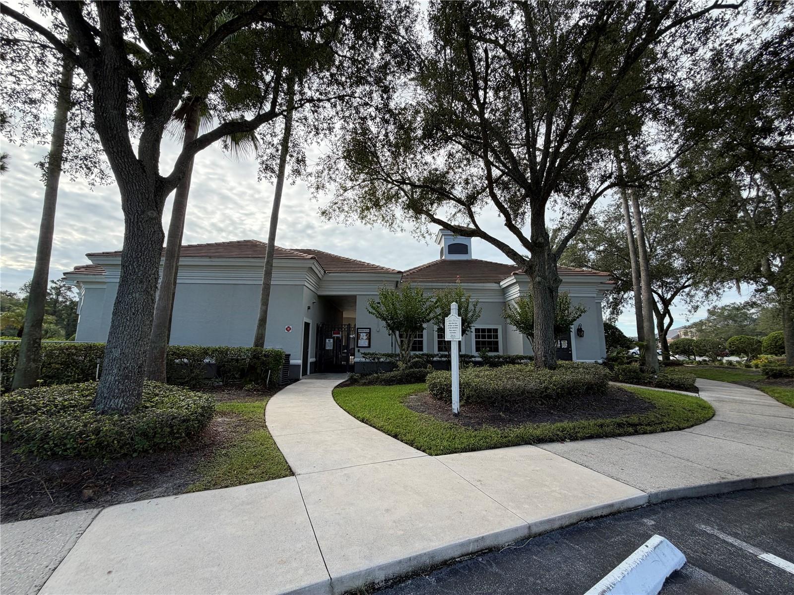 14037 Fairway Island Dr #211 Property Photo 28