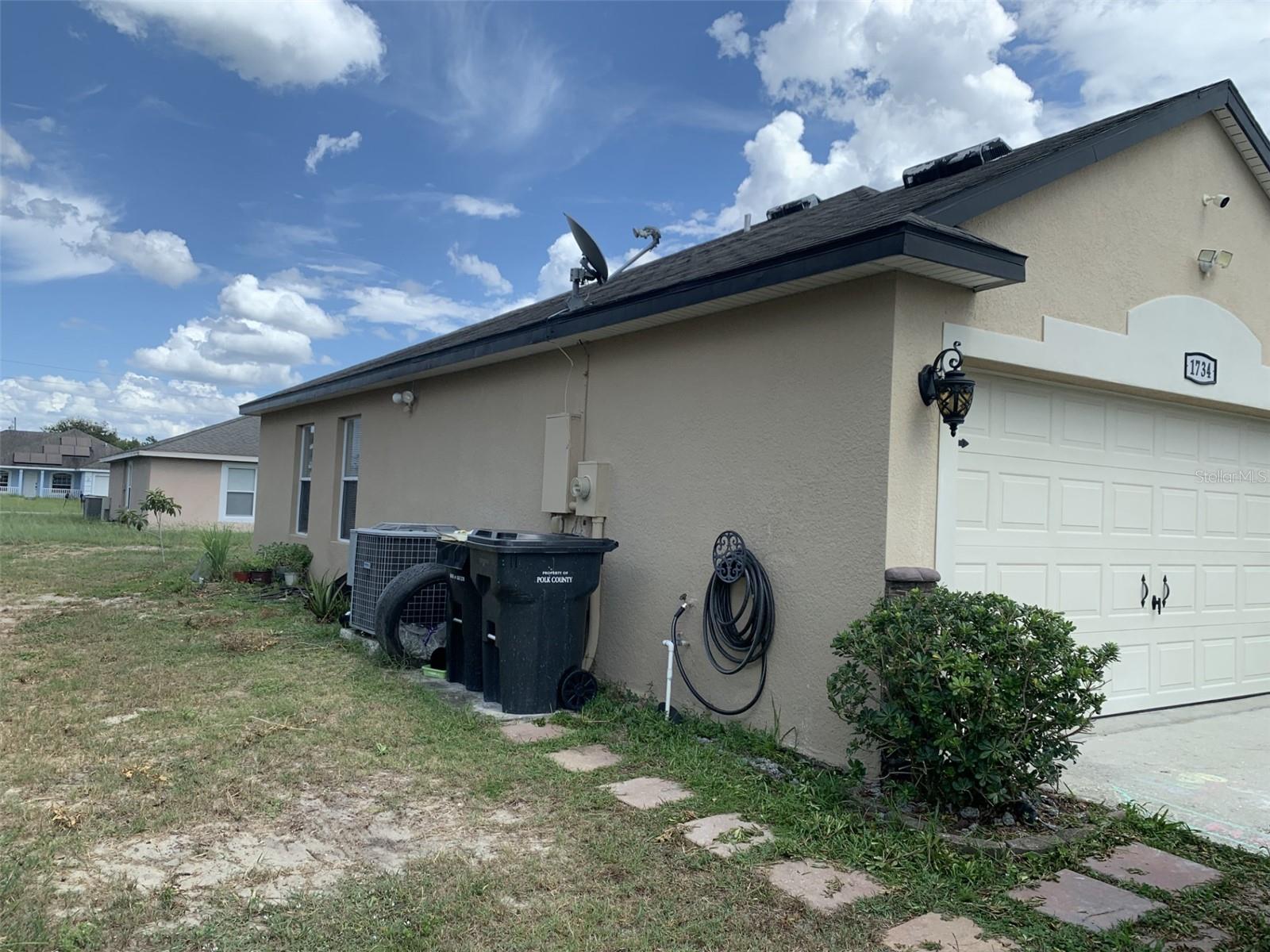 1734 Minnow Ct Property Photo 14