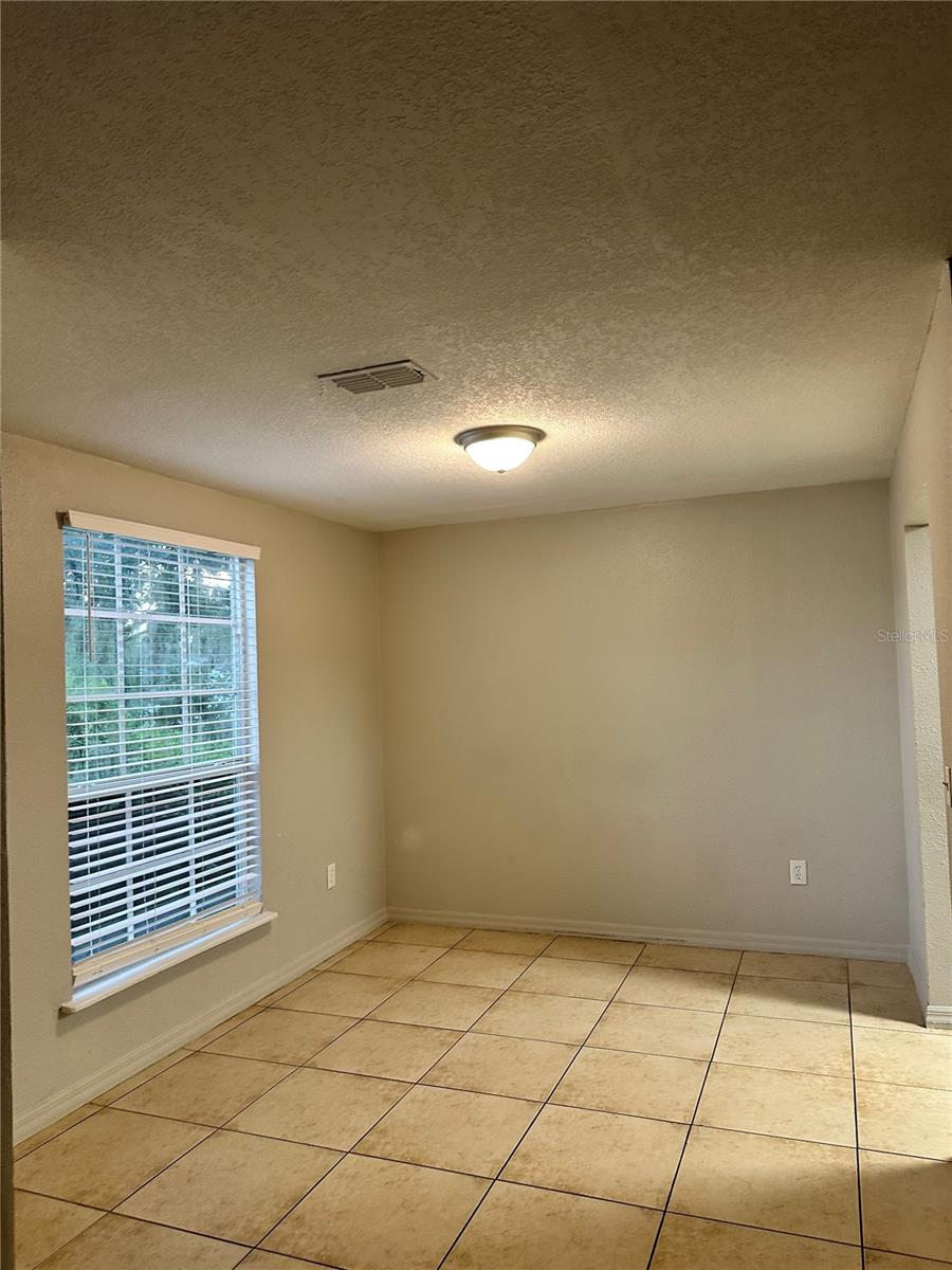 4184 Versailles Dr #4184d Property Photo 4