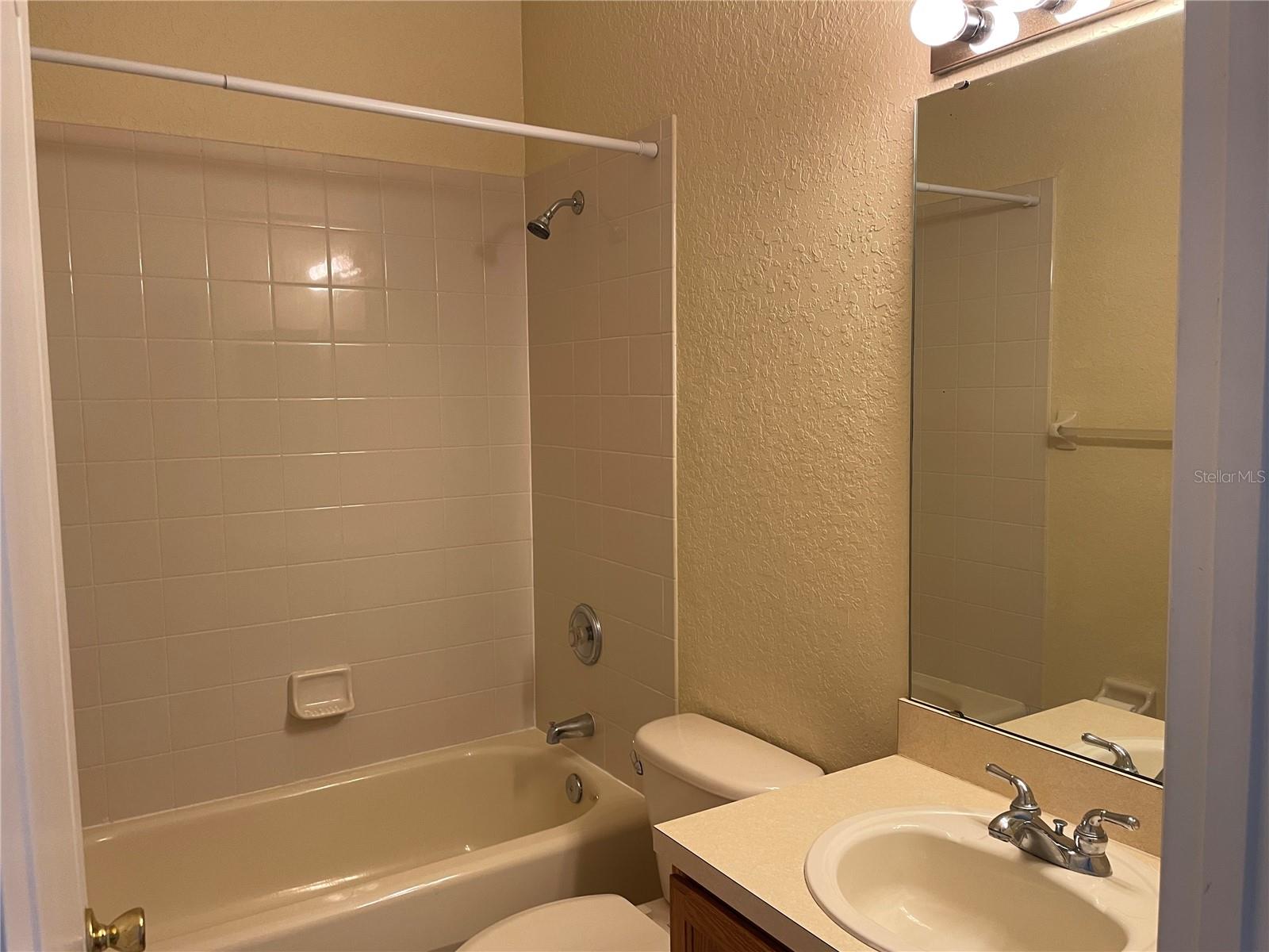 1628 N Hampton Dr Property Photo 7