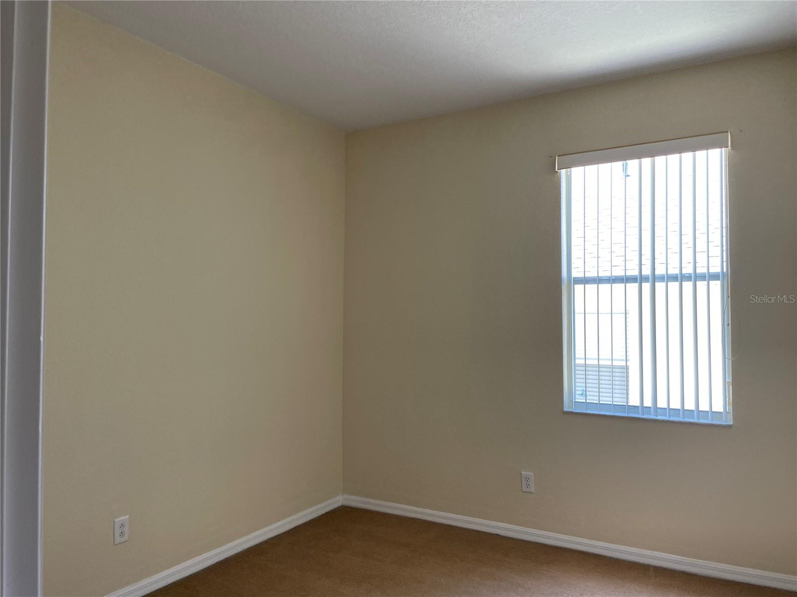1628 N Hampton Dr Property Photo 8