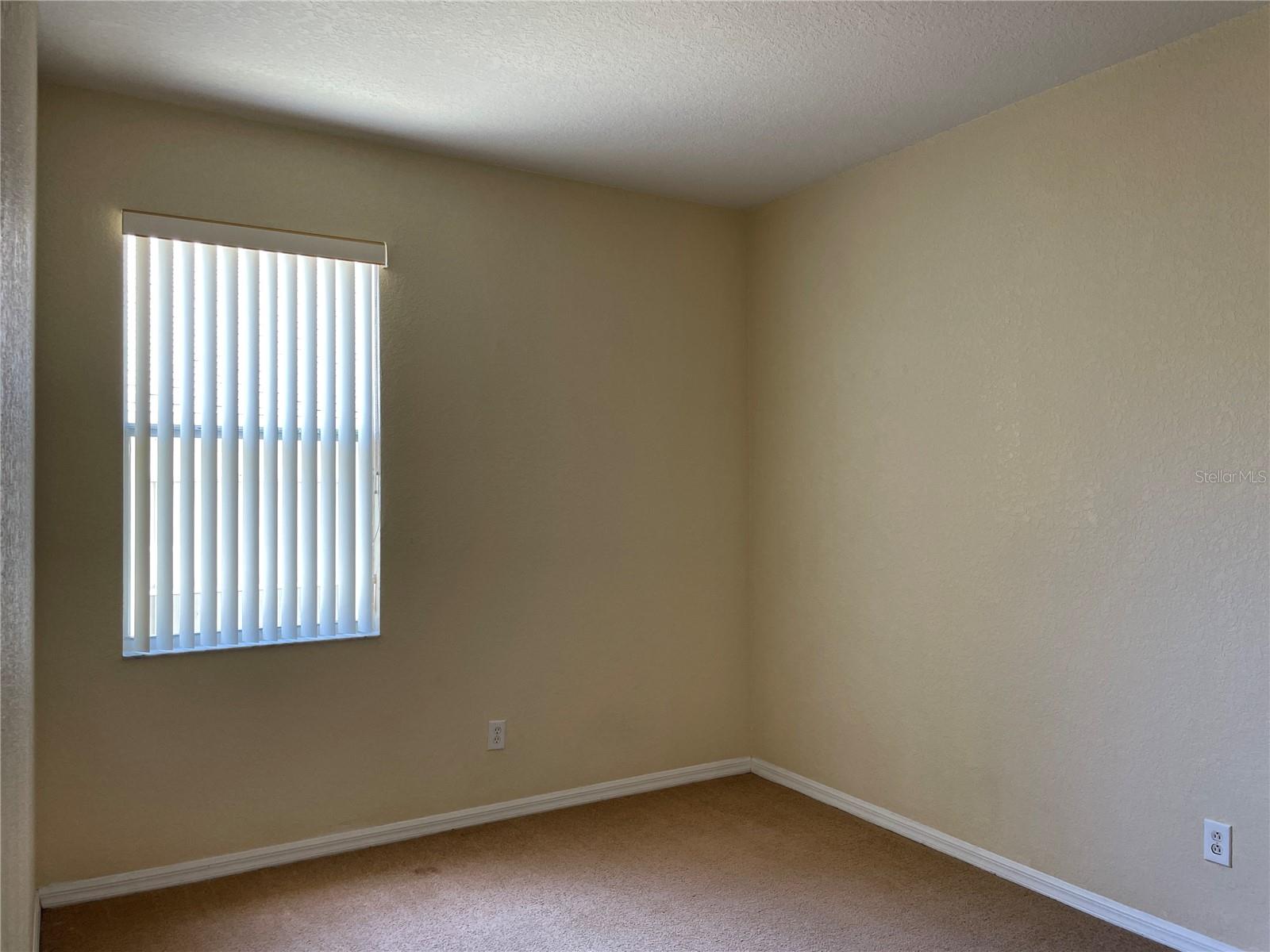 1628 N Hampton Dr Property Photo 9