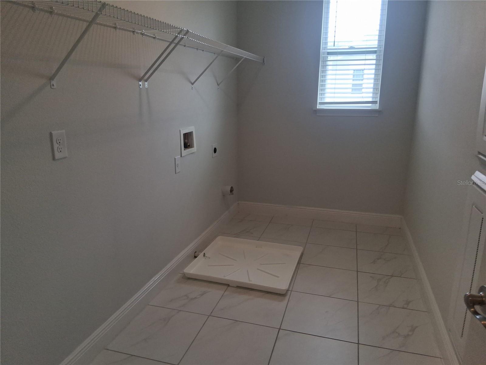 8964 Sperry St Property Photo 2