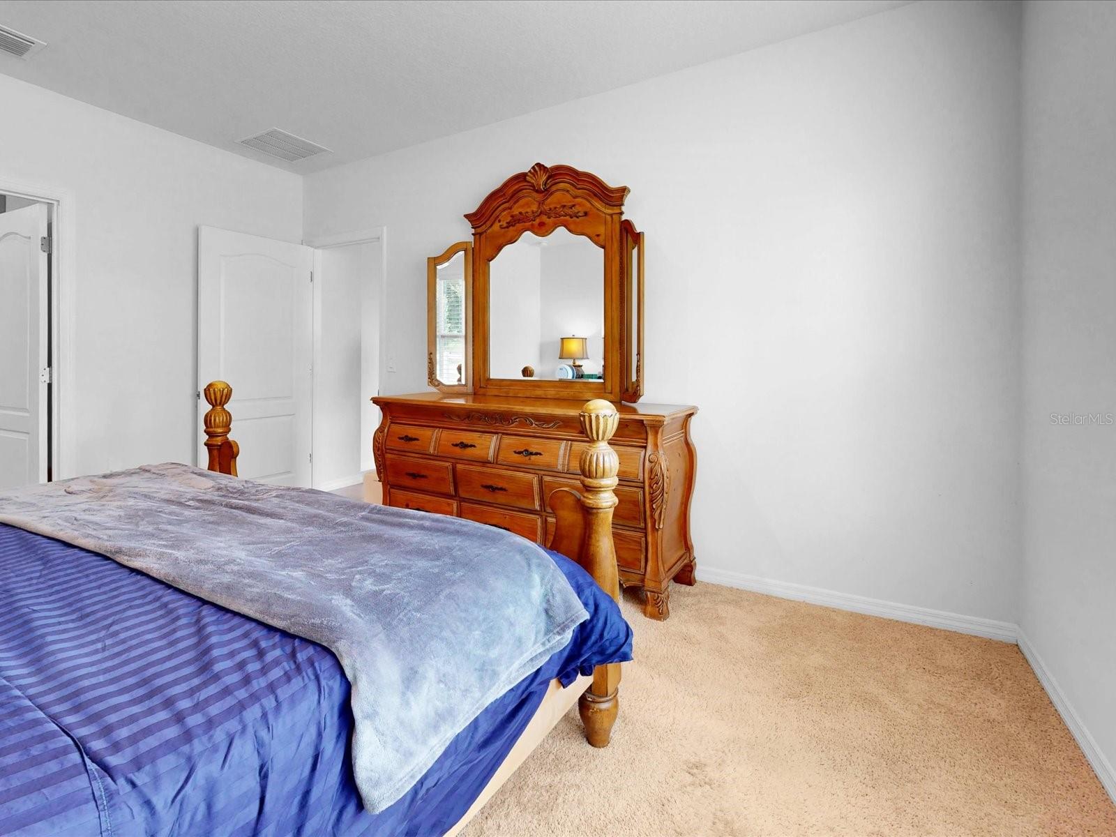 1451 Olive Ct Property Photo 12