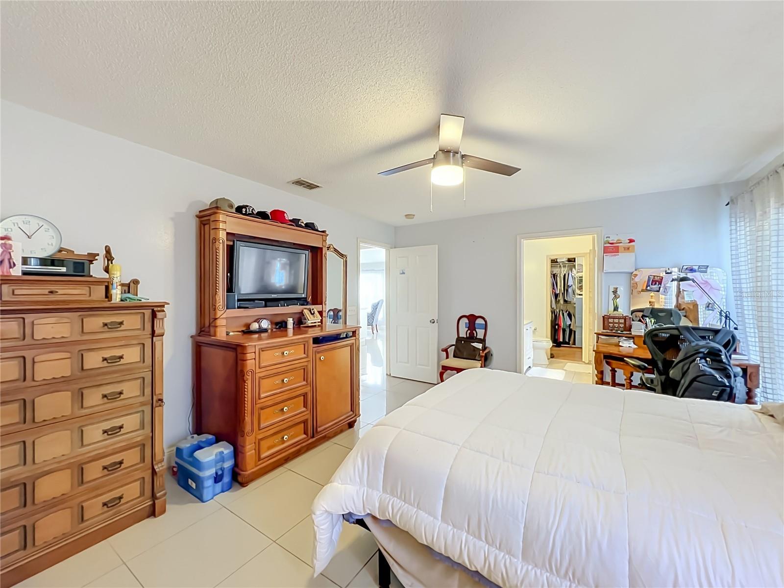 12900 Los Alamitos Ct Property Photo 47
