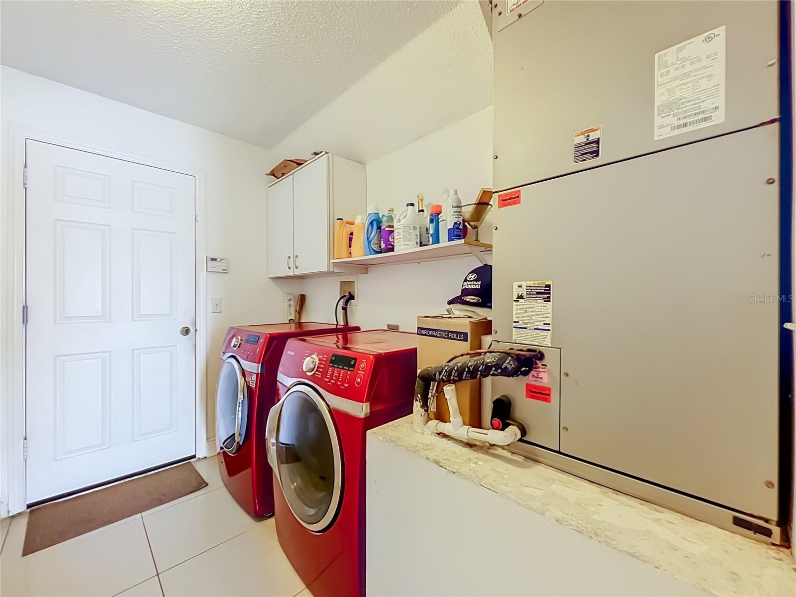 12900 Los Alamitos Ct Property Photo 59
