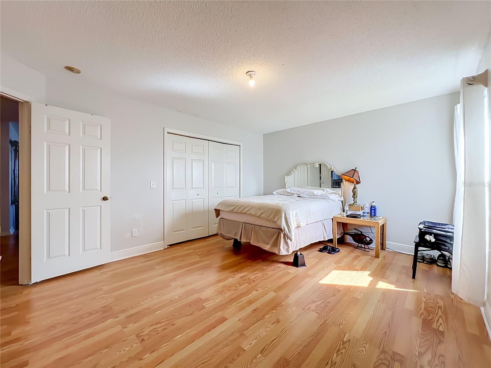 12900 Los Alamitos Ct Property Photo 78