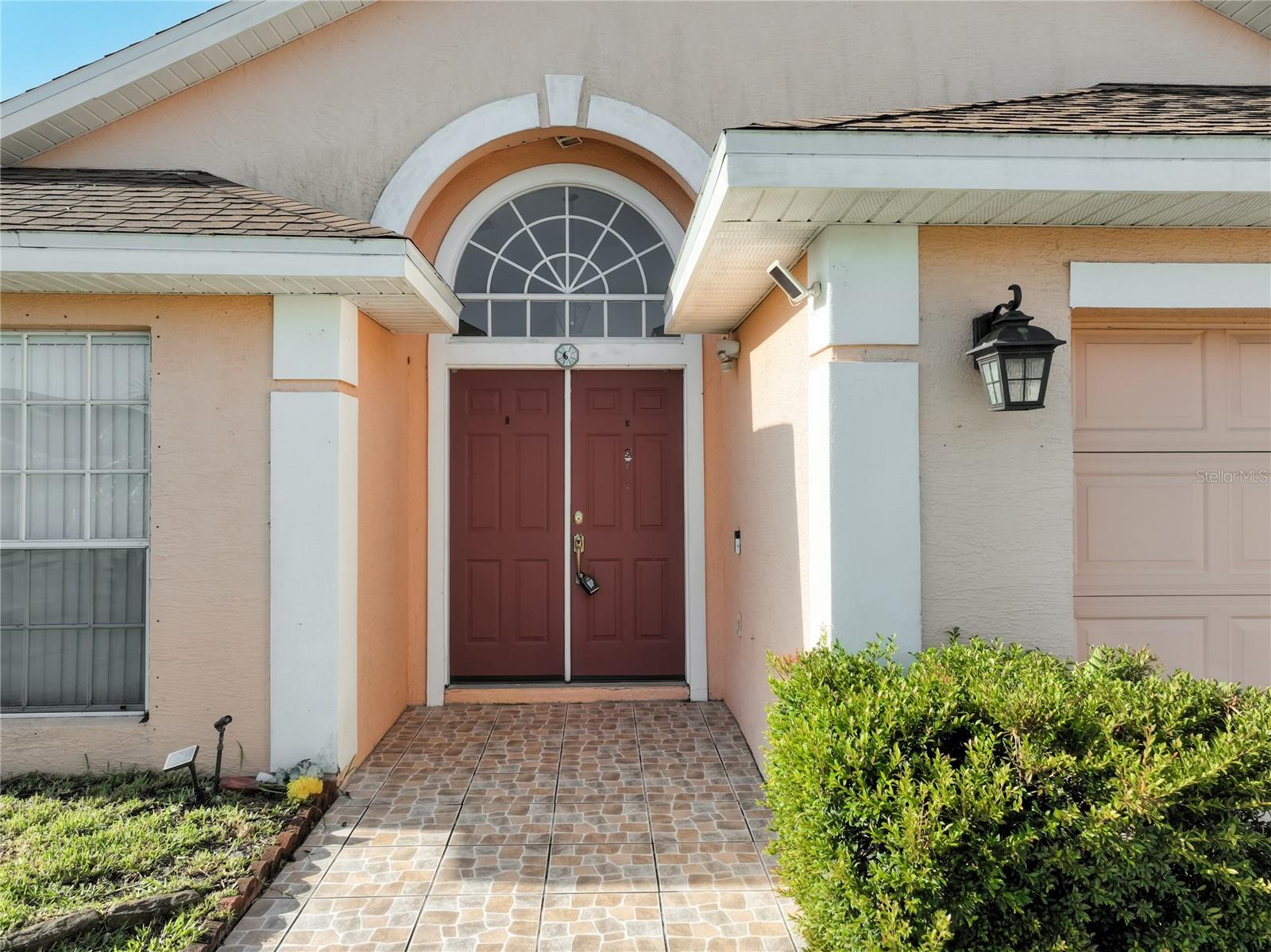 11781 Hatcher Cir Property Photo 3