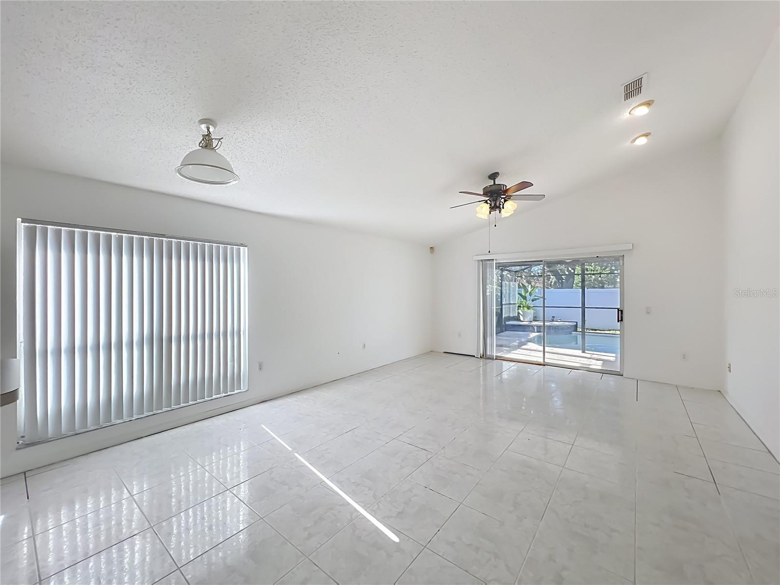 11781 Hatcher Cir Property Photo 16