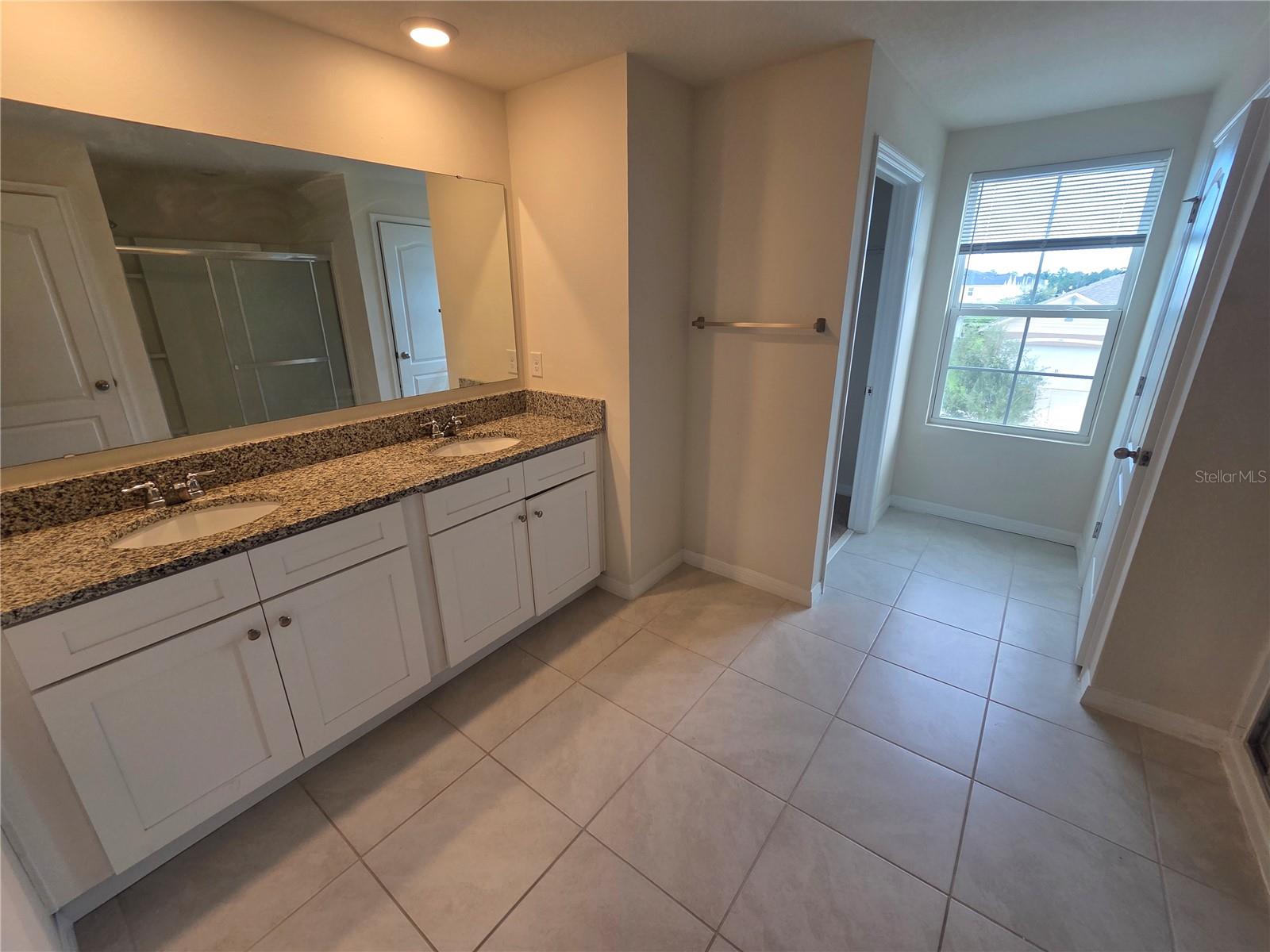 561 Talisi Loop Property Photo 11