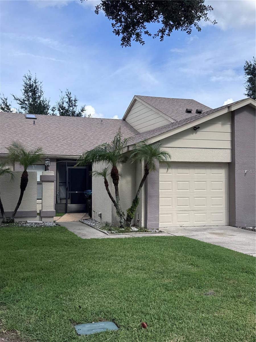 12319 Augusta Woods Ct Property Photo 1