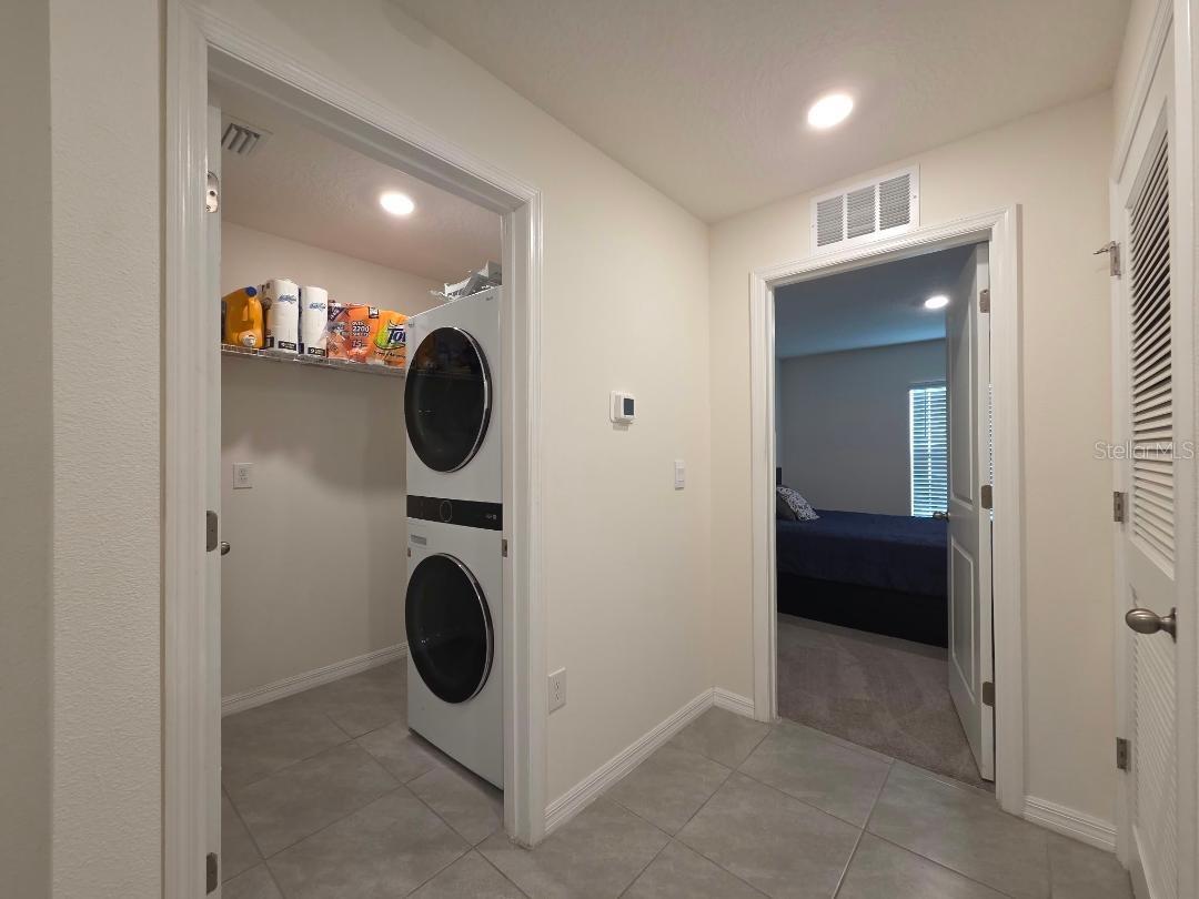 4446 Bayridge Ct Property Photo 8