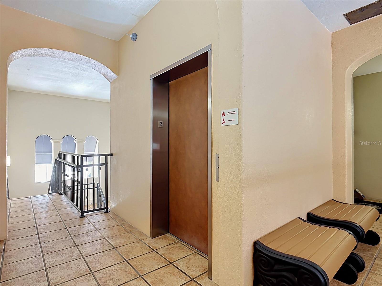 509 Mirasol Cir #302 Property Photo 7