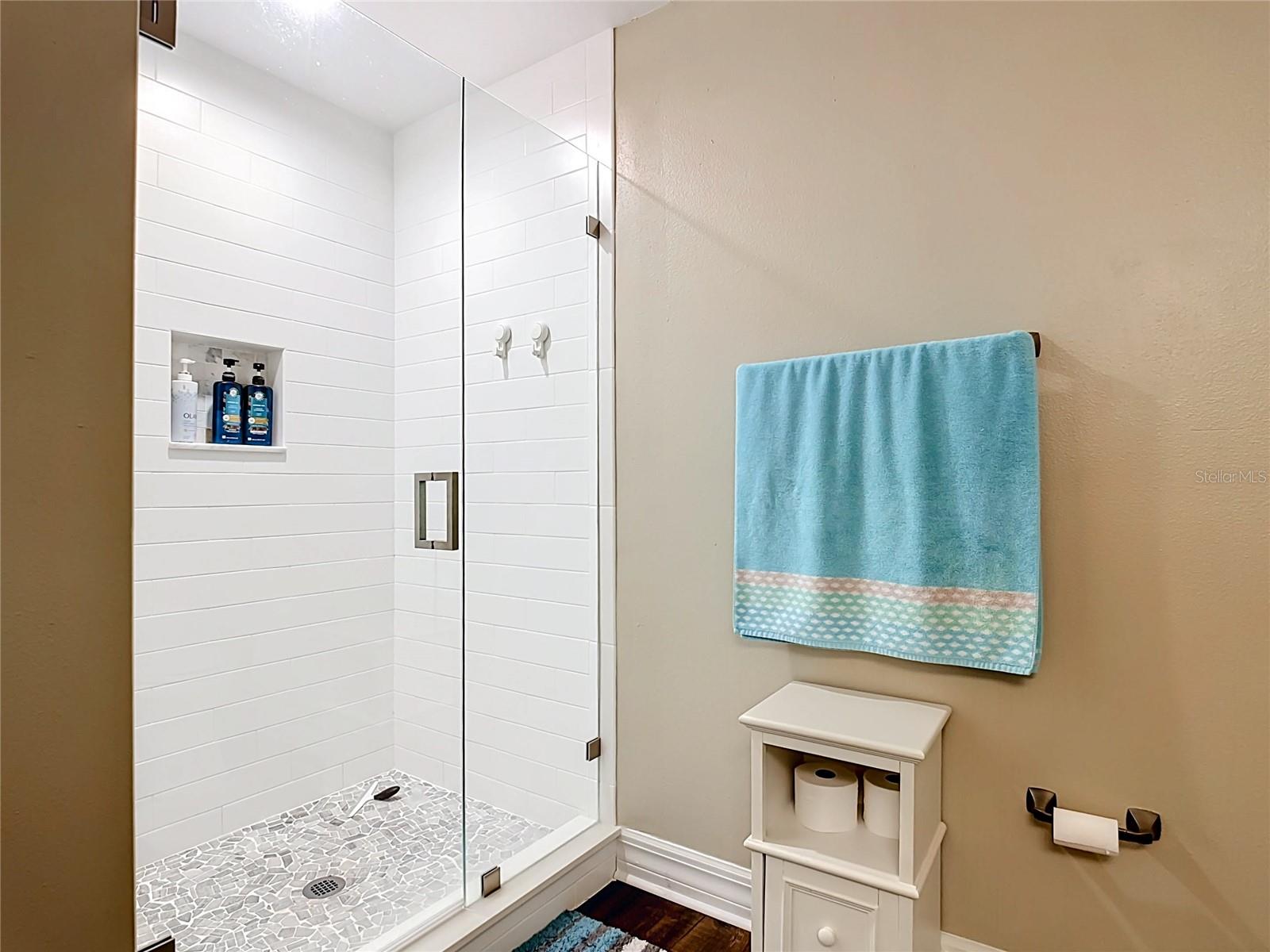 509 Mirasol Cir #302 Property Photo 38