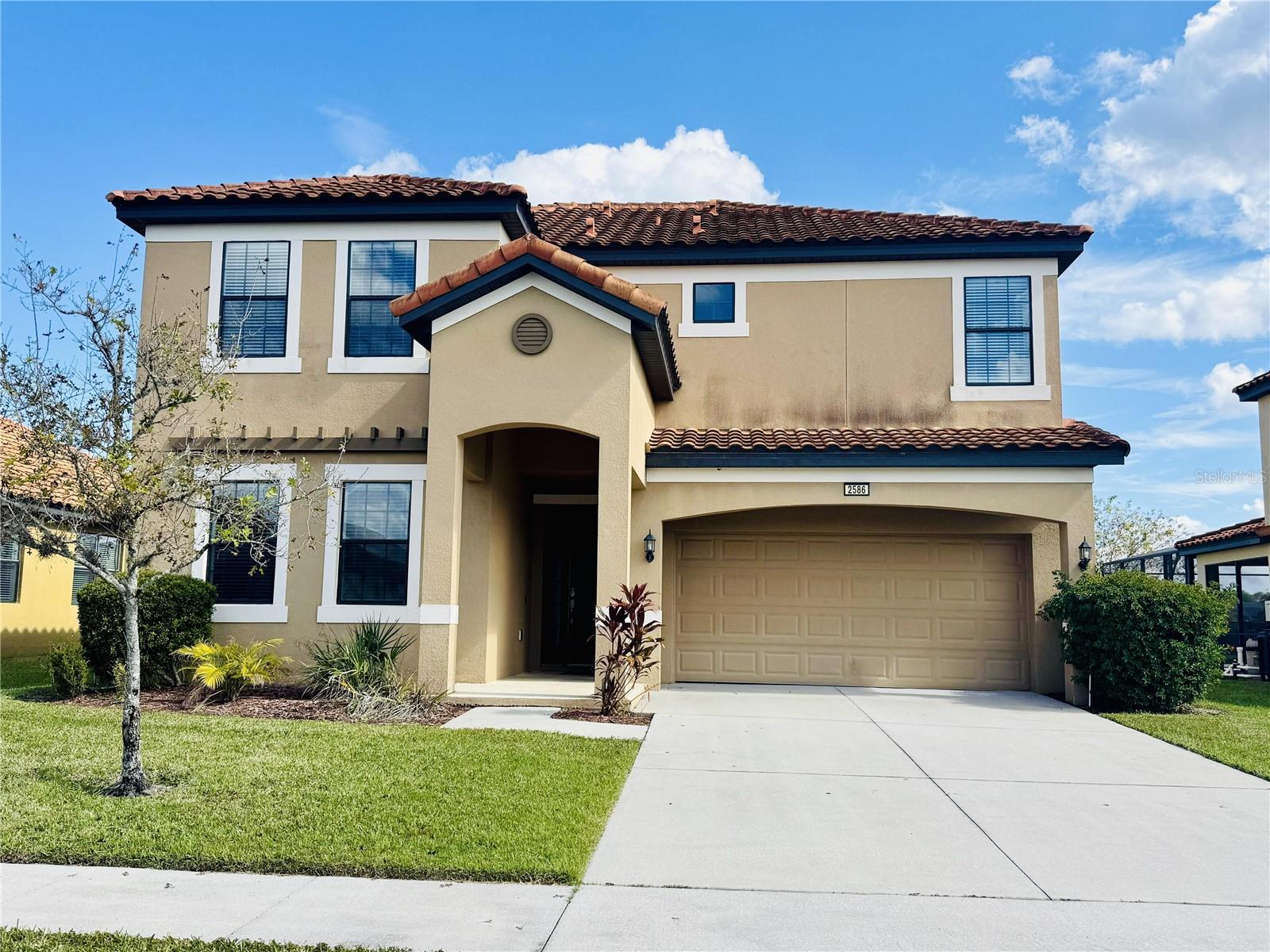 2586 ROSEMONT CIR