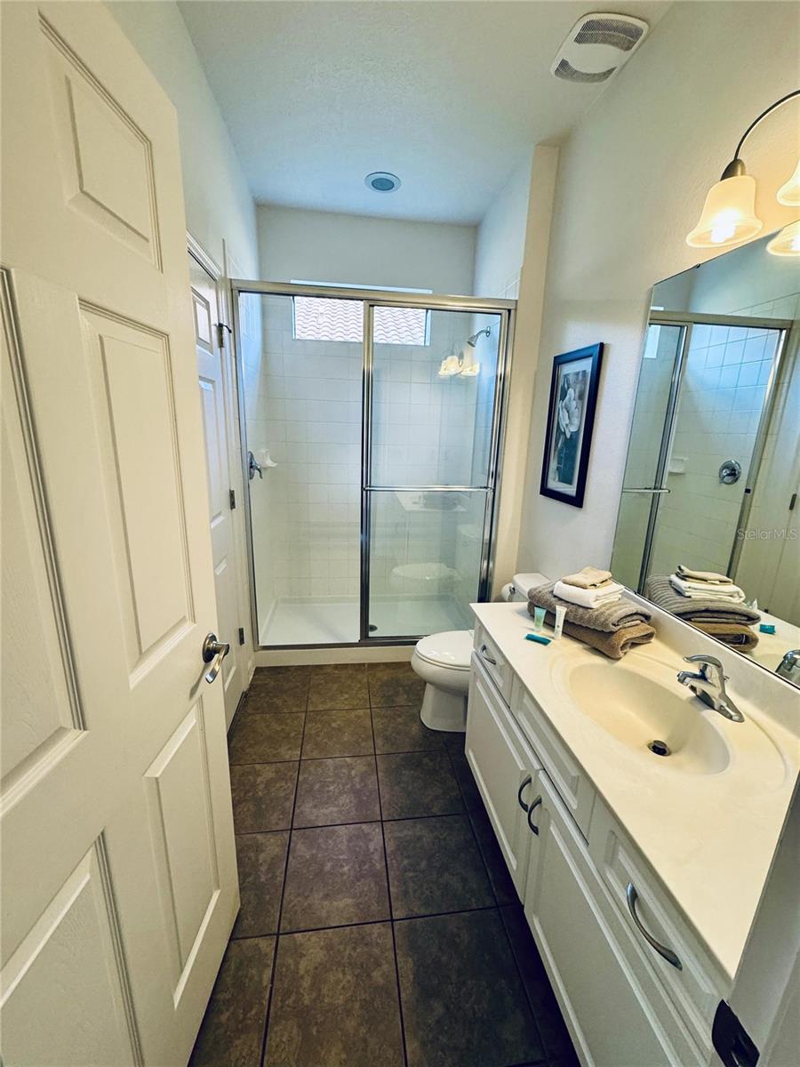 2586 Rosemont Cir Property Photo 13