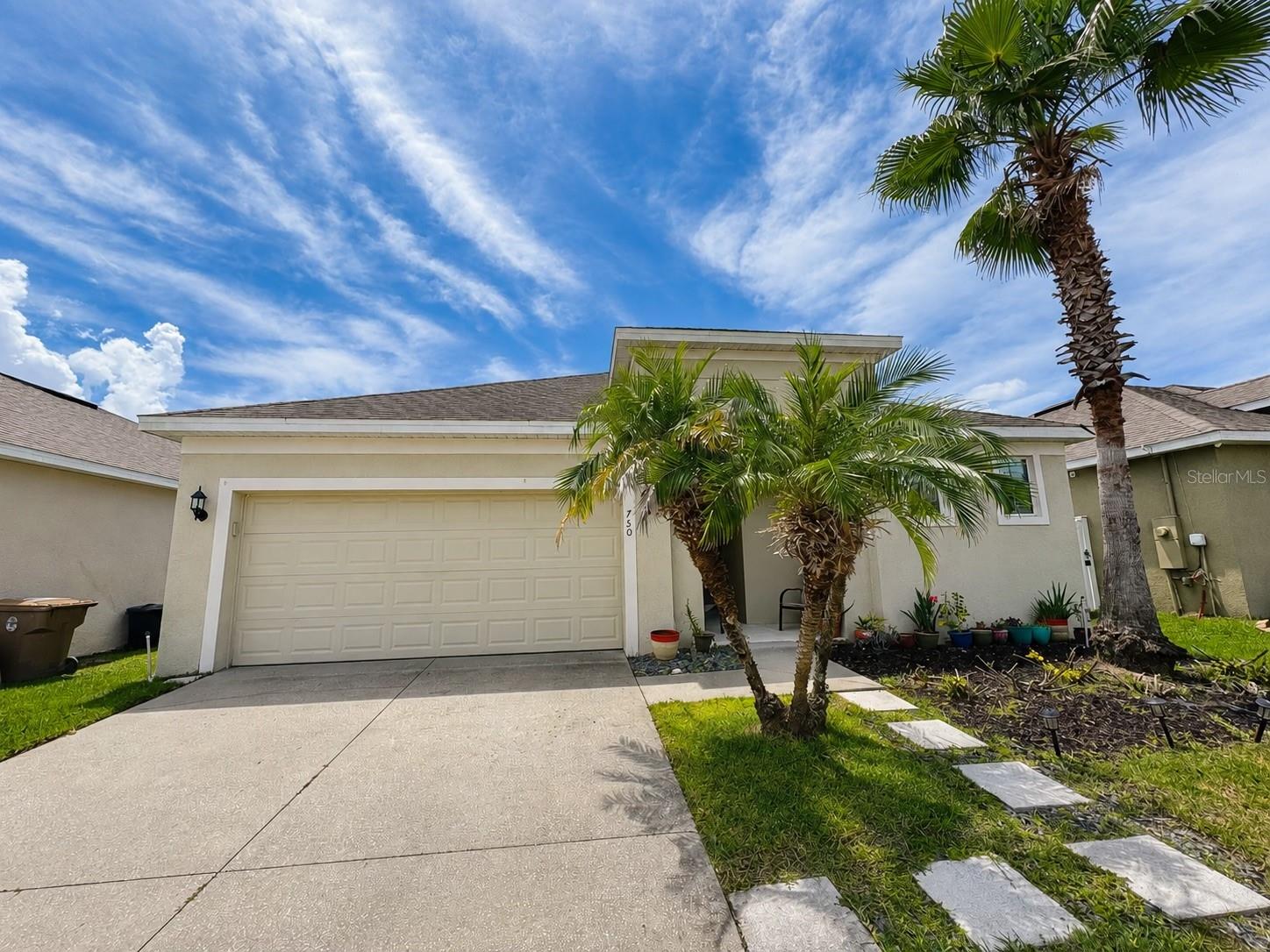 750 Star Magnolia Dr Property Photo 1