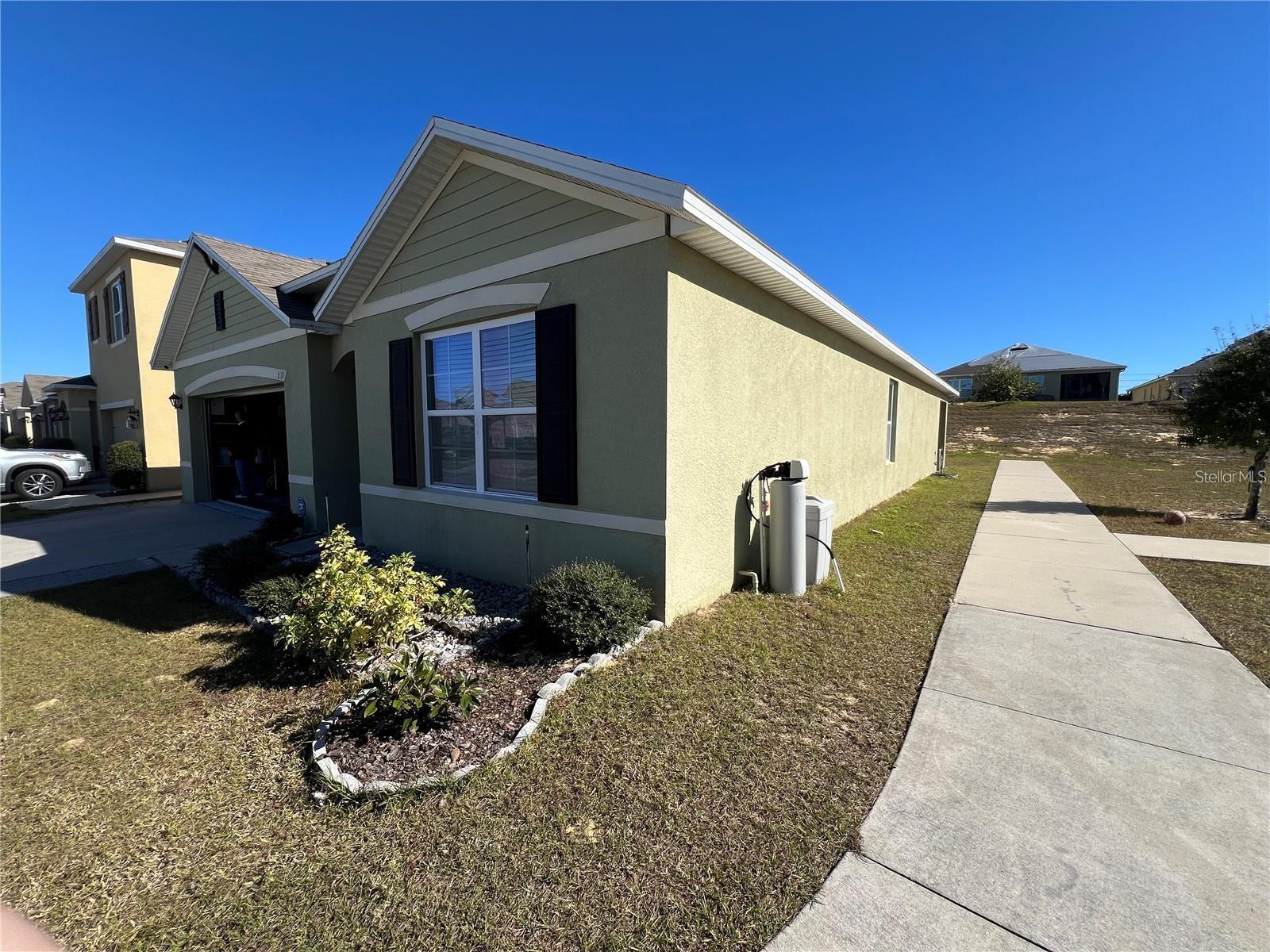 120 Panda Way Property Photo 3