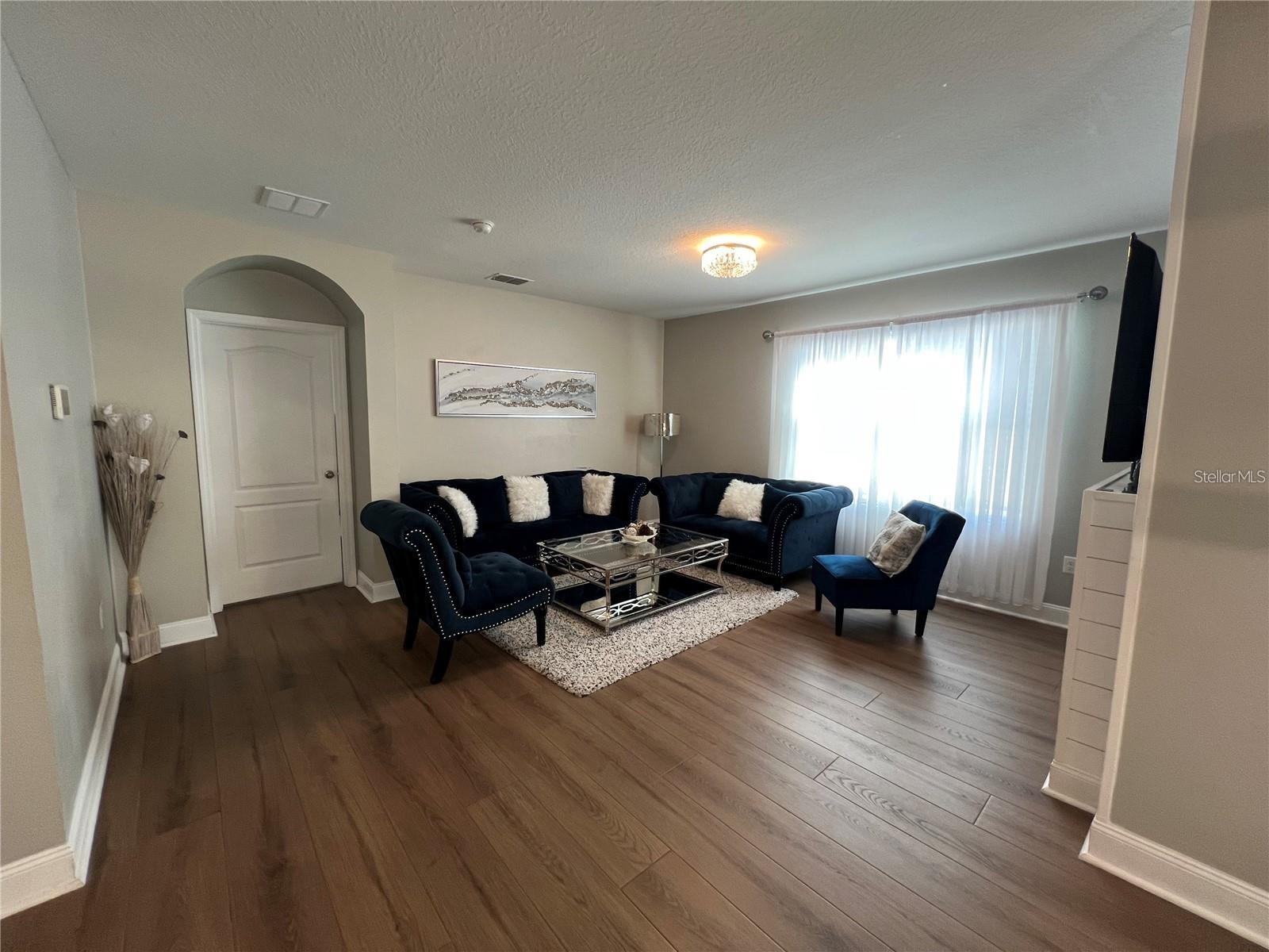 120 Panda Way Property Photo 10