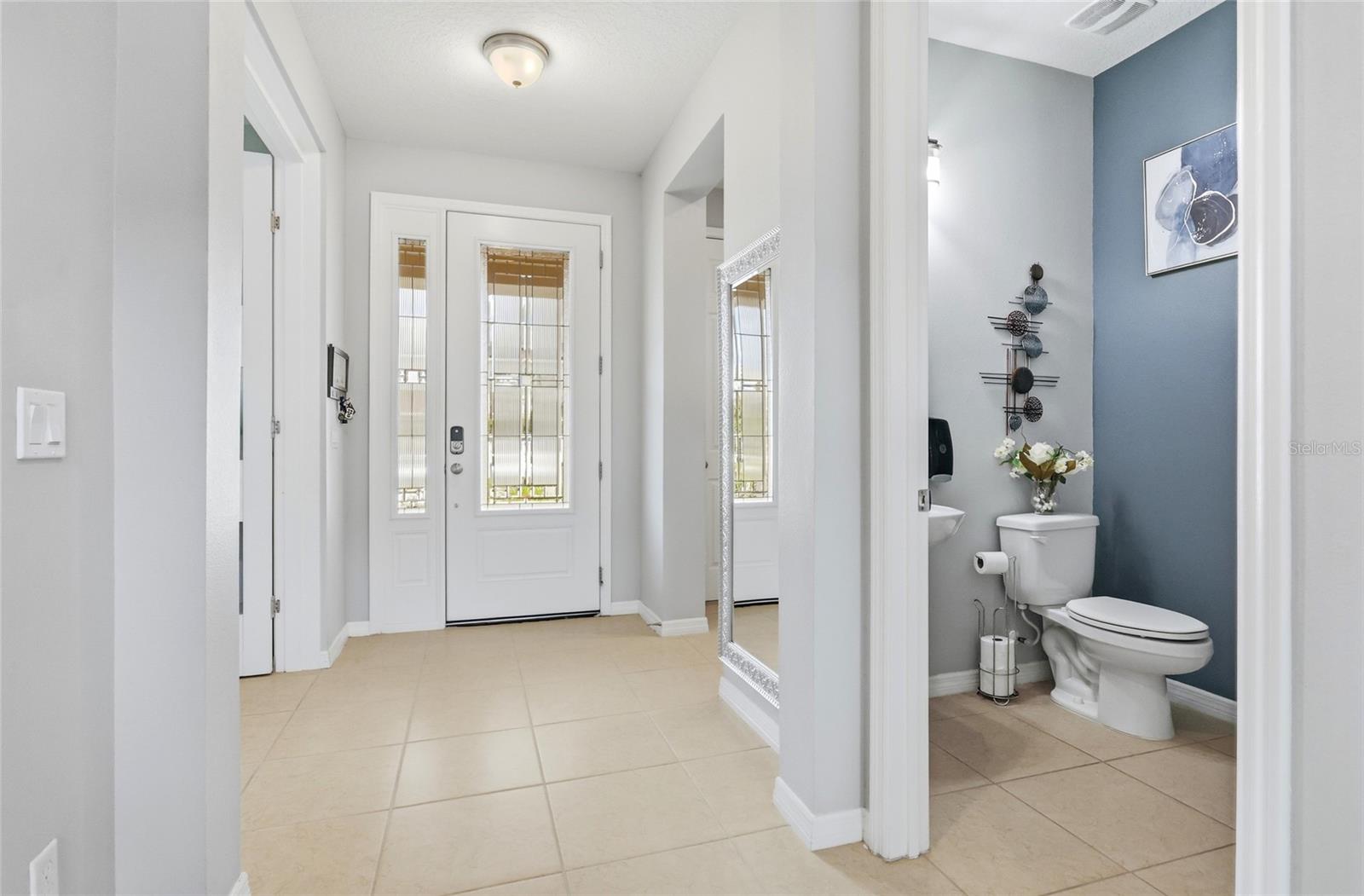 2470 Dammar St Property Photo 9