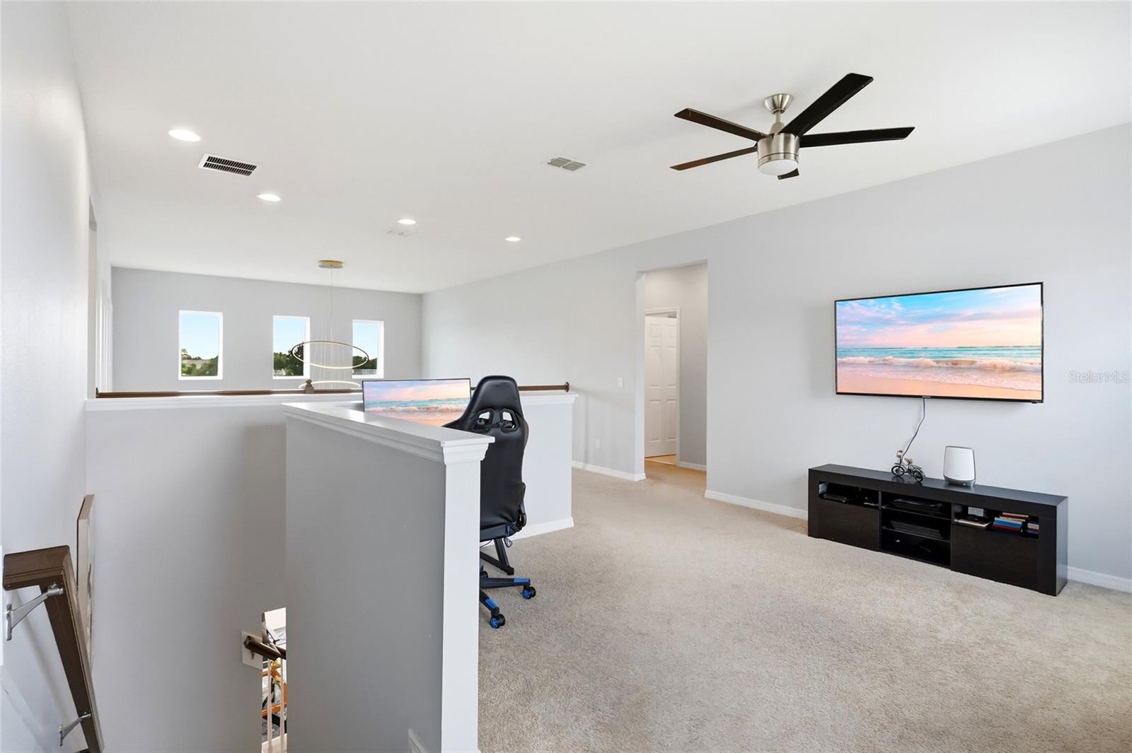 2470 Dammar St Property Photo 35