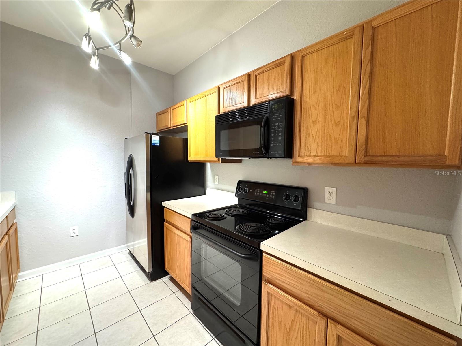 8660 Buccilli Dr #305 Property Photo 7