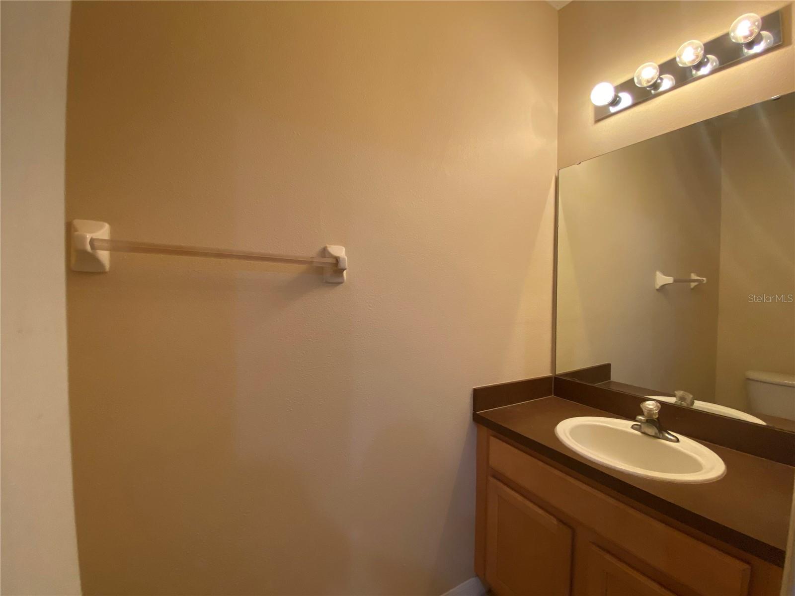 6660 S Goldenrod Rd #126b Property Photo 9