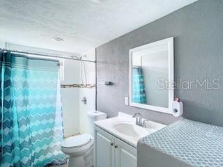 734 Michigan Ct #2 Property Photo 18
