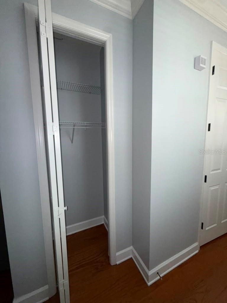 113 S Packwood Ave #b Property Photo 12