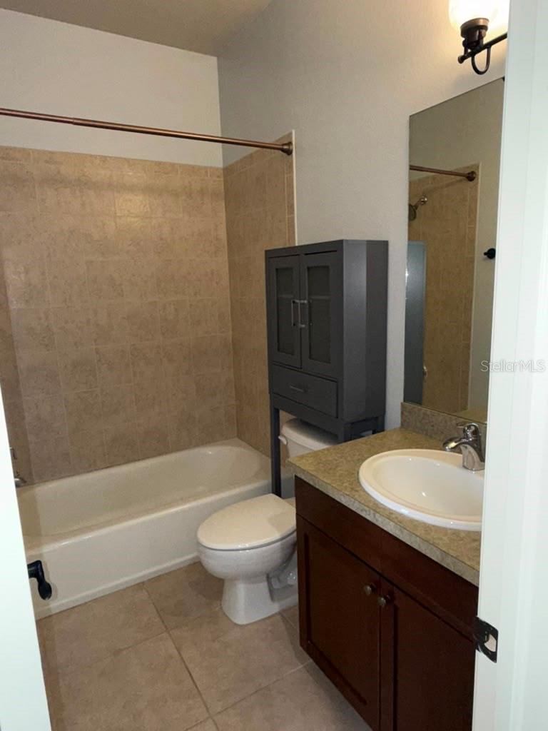 113 S Packwood Ave #b Property Photo 31