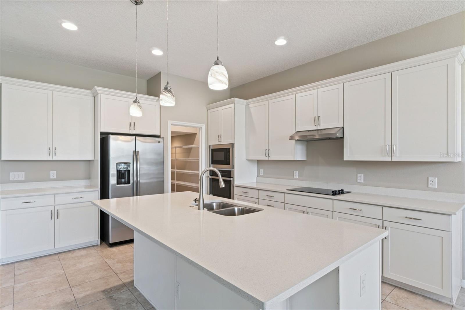 5317 Jubiloso Dr Property Photo 4