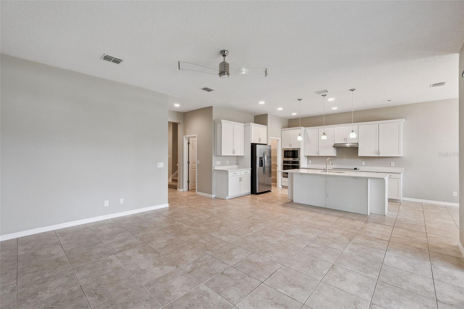 5317 Jubiloso Dr Property Photo 6