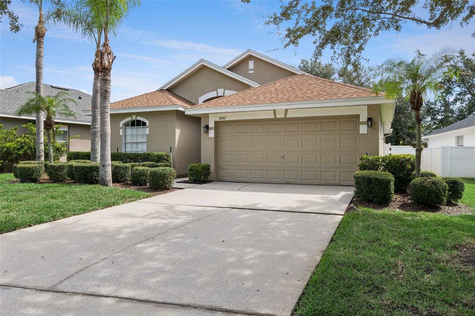9957 Cypress Vine Dr Property Photo 2