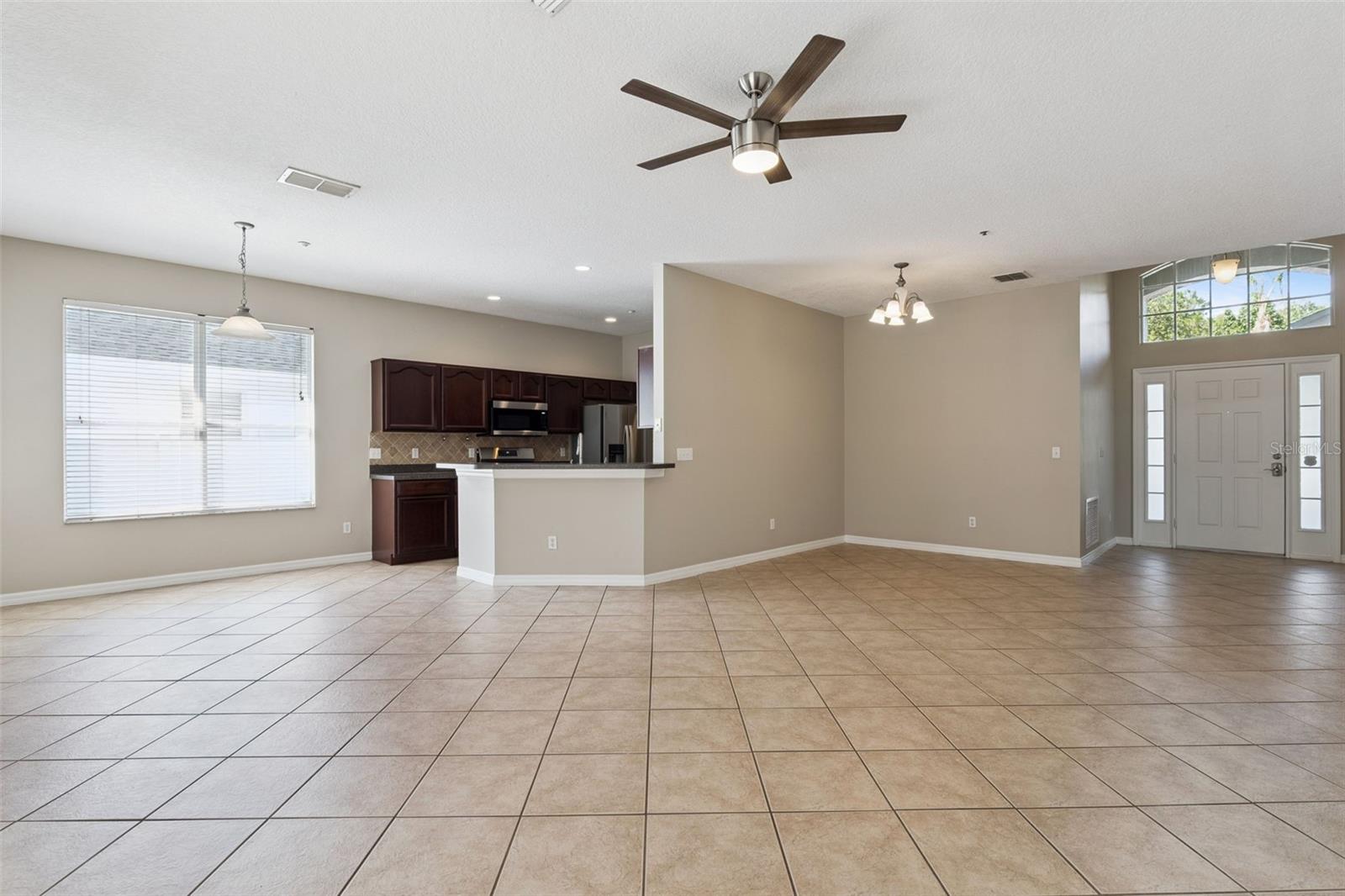 9957 Cypress Vine Dr Property Photo 3
