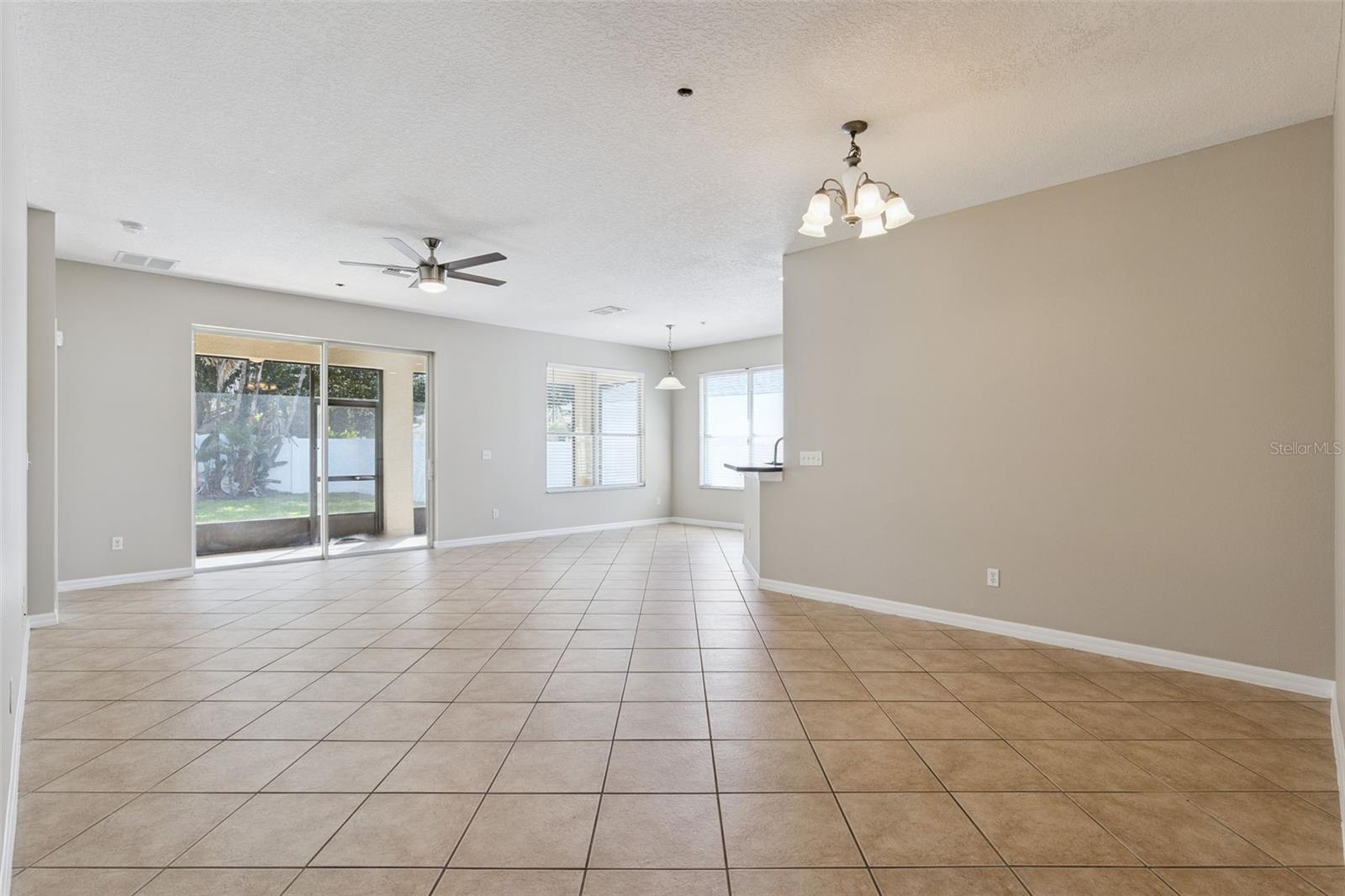 9957 Cypress Vine Dr Property Photo 10