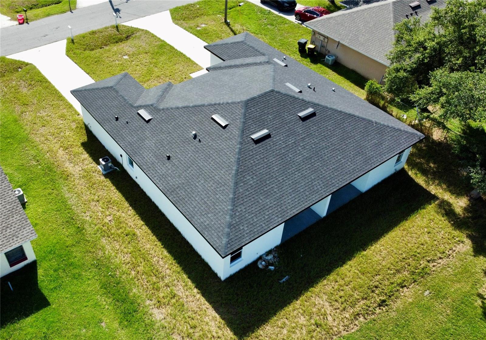777 Squirrel Ct Property Photo 17