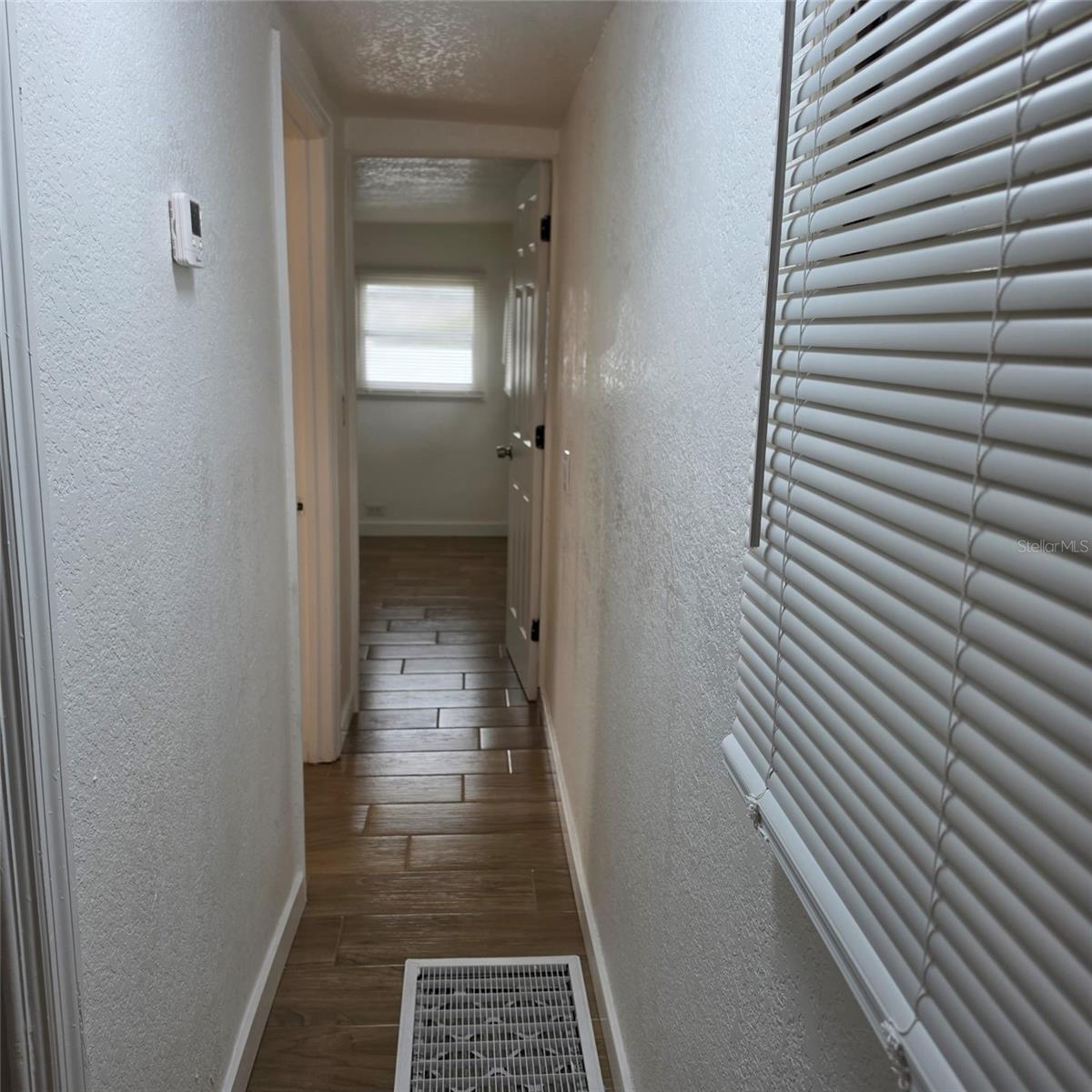 2010 Oak St Property Photo 19